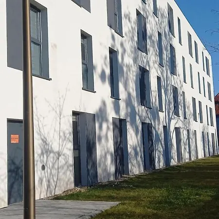 Przystanek Opole - MIKROAPARTAMENTY Zewnętrze zdjęcie