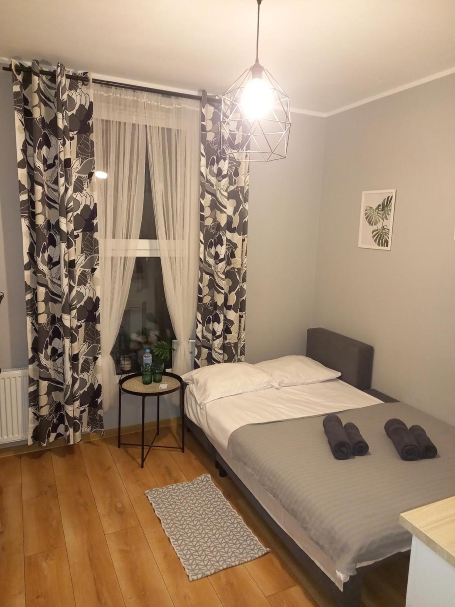 Apartment Przystanek - Mikroapartamenty Opole
